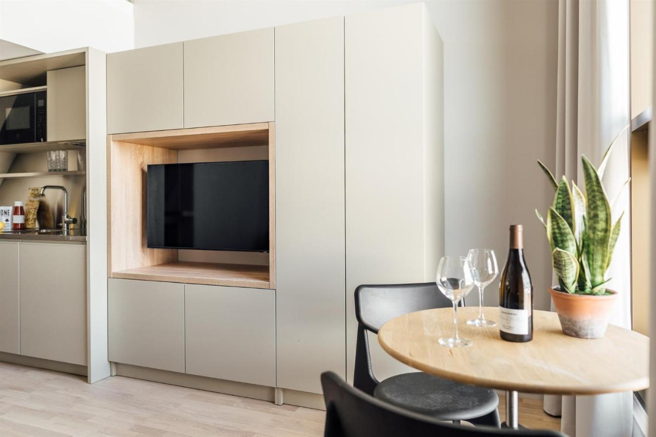 Unity Helsinki - A Studio Hotel ภายนอก รูปภาพ